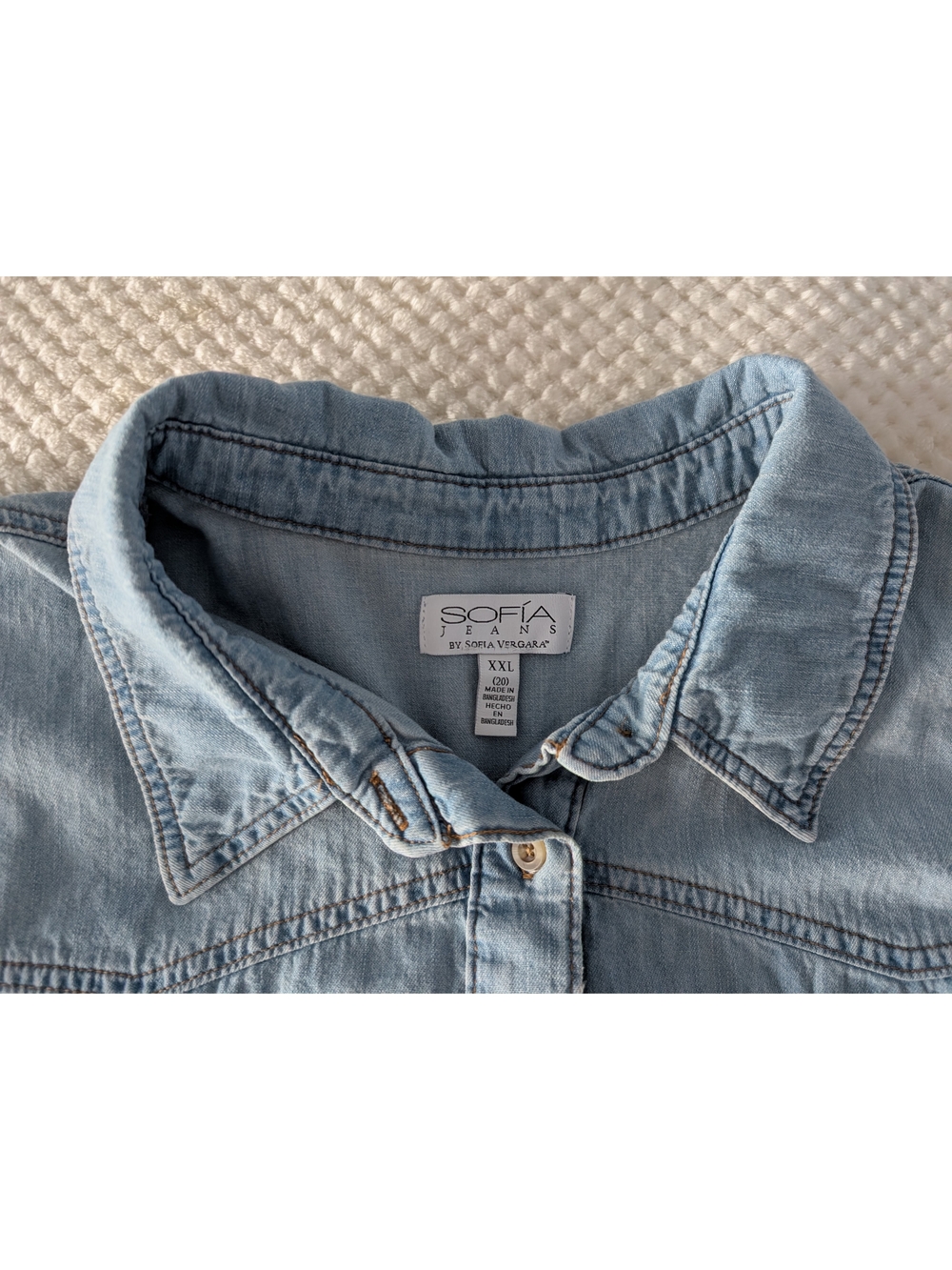 sofia by sofia vergara Light Blue Denim Button-Down Shirt - Picture 5 of 12